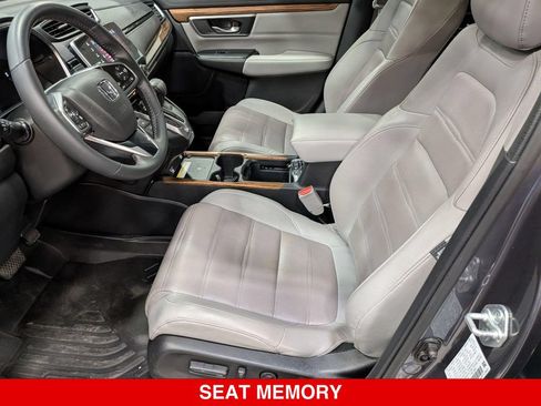 Used 2022 Honda CR-V Touring image 11