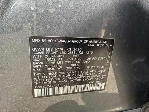 Used 2024 Volkswagen Atlas Cross Sport SEL Premium R-Line AWD/4WD image 30