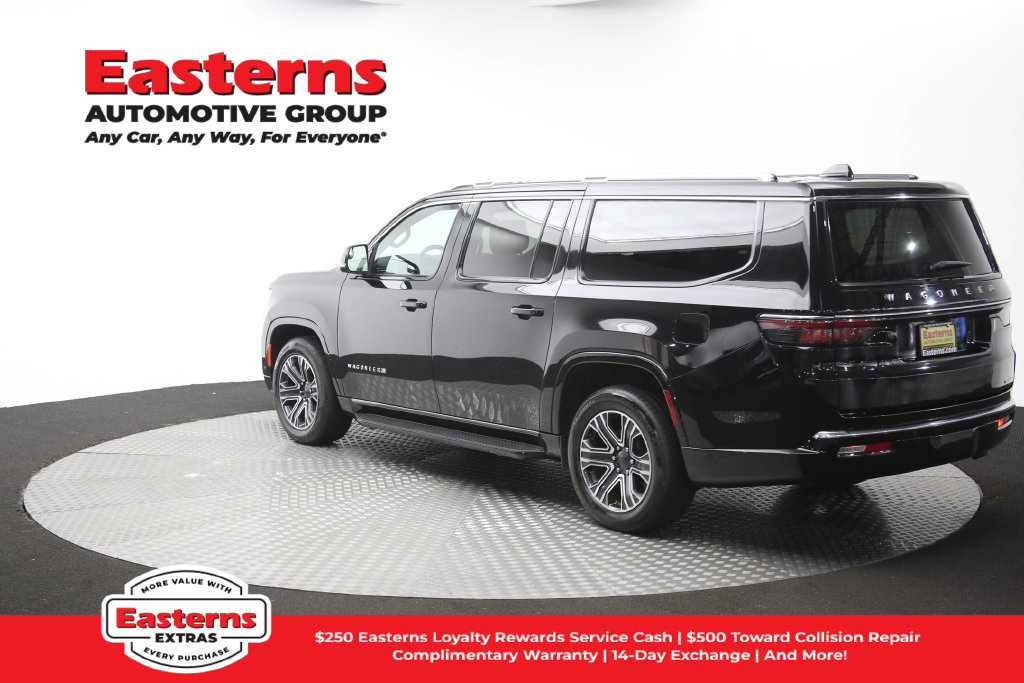 Used 2024 Jeep Wagoneer L Series II w/ Flexible Seating Group AWD/4WD image 69