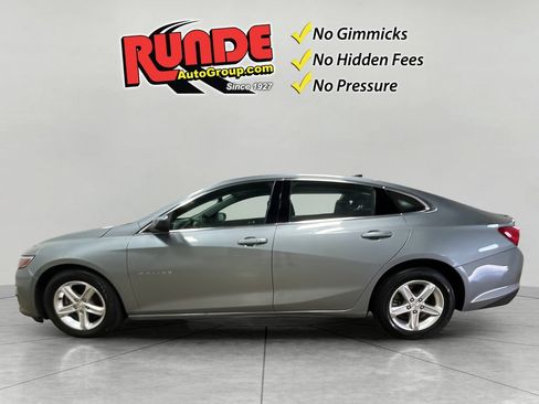 Used 2024 Chevrolet Malibu LS FWD image 3