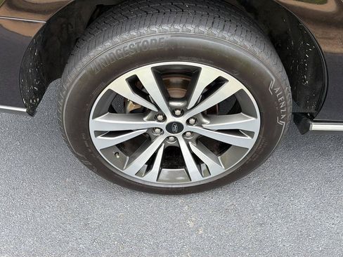 Used 2021 Ford Expedition Limited RWD image 45