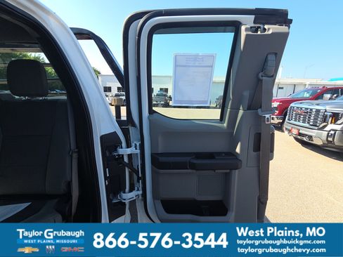Used 2019 Ford F350 XL w/ XL Value Package AWD/4WD image 28