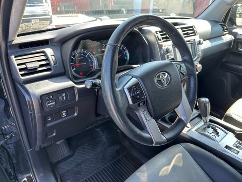 Used 2016 Toyota 4Runner SR5 Premium AWD/4WD image 17