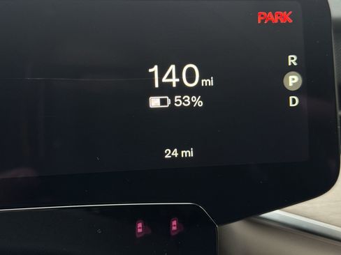 New 2025 Volvo EX90 Plus image 12