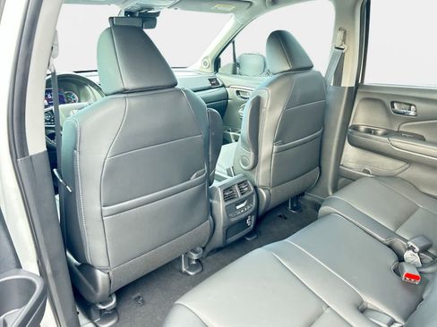 Used 2022 Honda Pilot Special Edition image 12