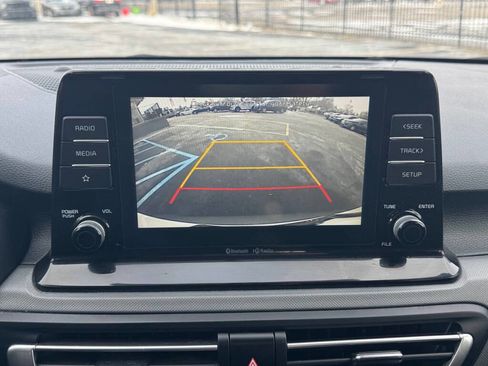 Used 2021 Kia Seltos LX image 8