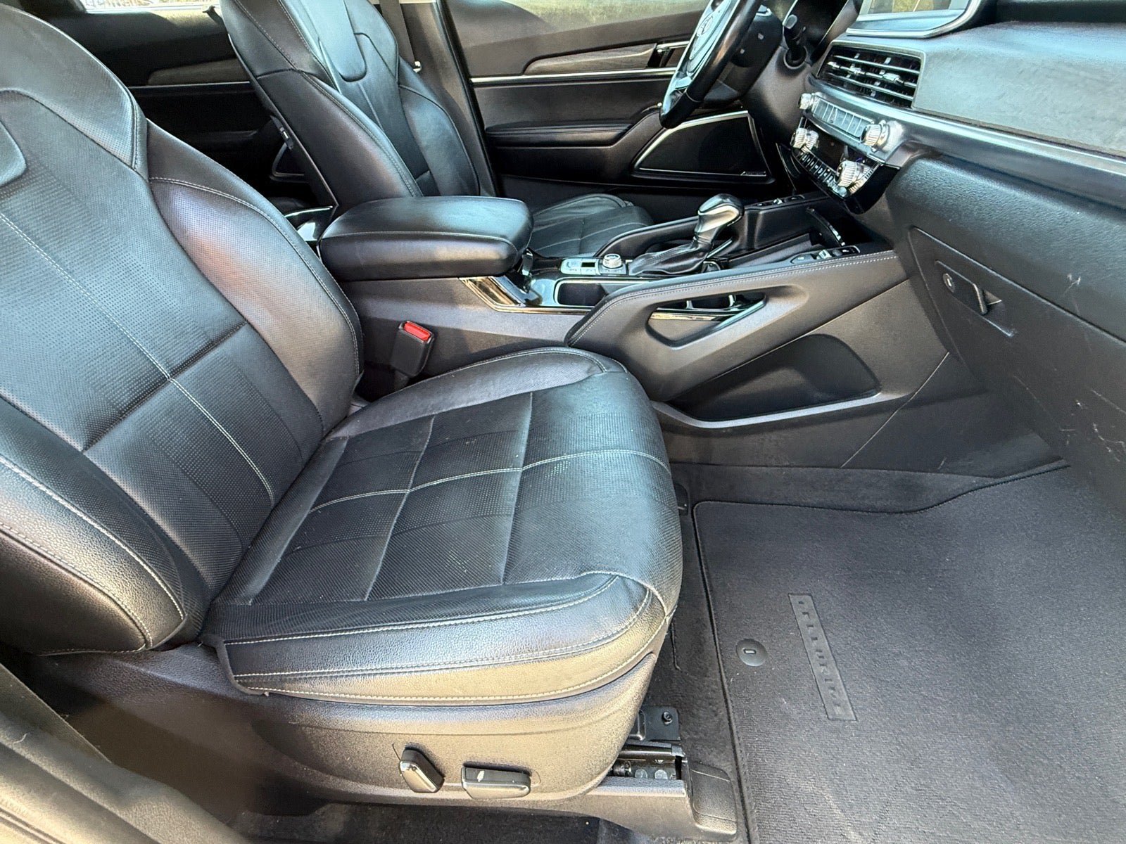 Used 2021 Kia Telluride SX w/ Nightfall Edition Package AWD/4WD image 10