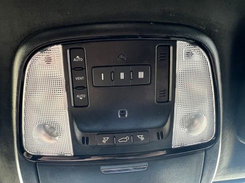 Used 2025 Dodge Durango R/T image 39