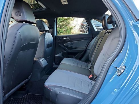 Certified 2025 Volkswagen Jetta GLI Autobahn image 12