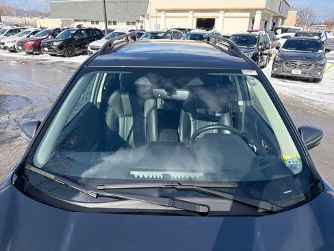 Certified 2022 Subaru Forester Limited image 9