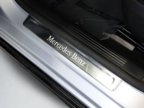 Used 2023 Mercedes-Benz EQS 450+ 4MATIC Sedan image 46