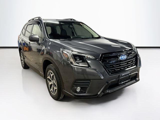 Used 2024 Subaru Forester Premium AWD/4WD image 1
