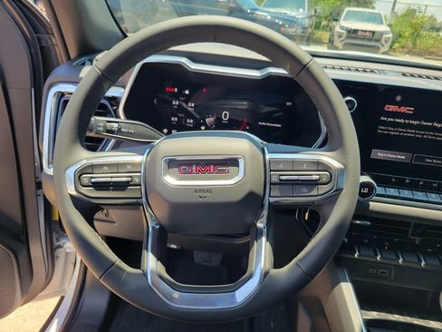 New 2026 GMC Canyon Elevation w/ Convenience Package RWD image 15
