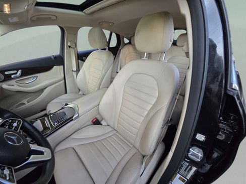 Used 2020 Mercedes-Benz GLC 300 4MATIC Coupe image 15