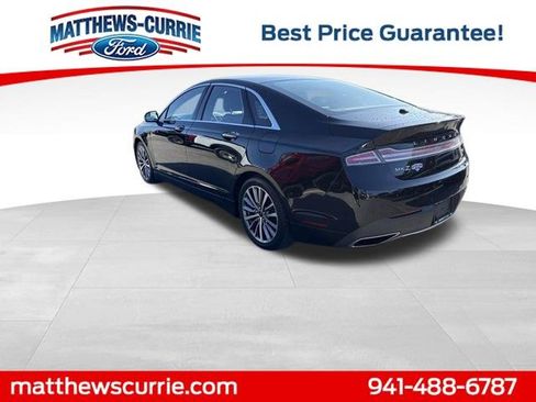 Used 2017 Lincoln MKZ Premiere FWD image 6