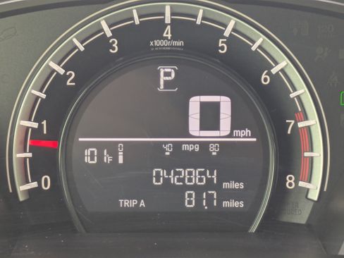 Used 2019 Honda CR-V LX image 30