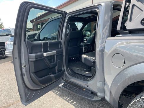 Used 2018 Ford F150 Raptor w/ Equipment Group 802A Luxury AWD/4WD image 14