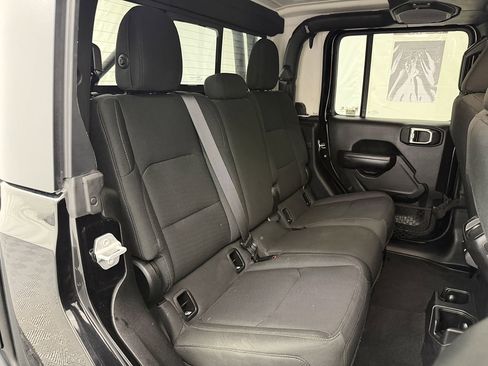 Used 2020 Jeep Gladiator Sport w/ Quick Order Package 24S AWD/4WD image 25