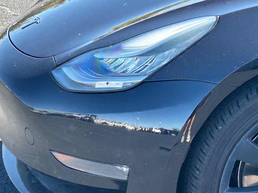 Used 2018 Tesla Model 3 AWD/4WD image 11