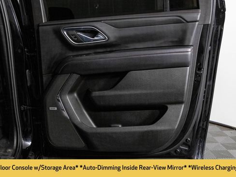 Used 2023 Chevrolet Suburban RST w/ Luxury Package image 42