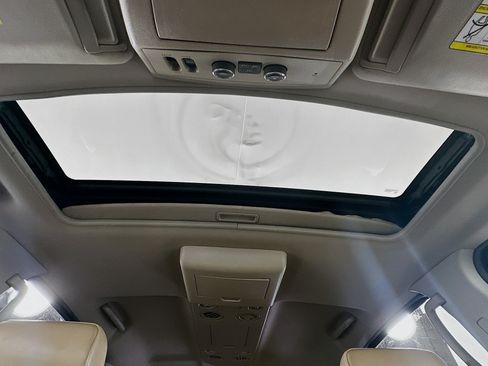 Used 2013 Nissan Armada Platinum RWD image 25
