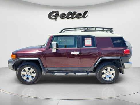 Used 2007 Toyota FJ Cruiser 4WD image 7
