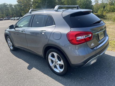 Used 2020 Mercedes-Benz GLA 250 4MATIC image 7