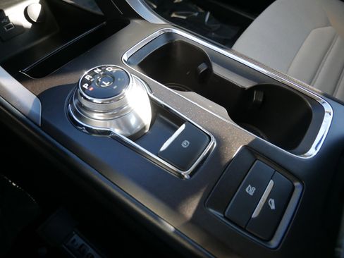 Used 2018 Ford Fusion S image 16