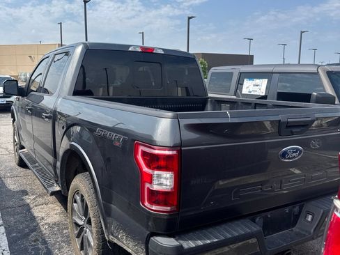 Used 2018 Ford F150 XLT w/ Equipment Group 302A Luxury AWD/4WD image 4
