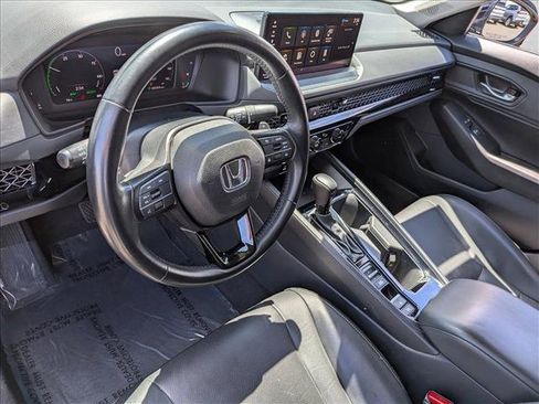 Used 2024 Honda Accord EX-L image 10