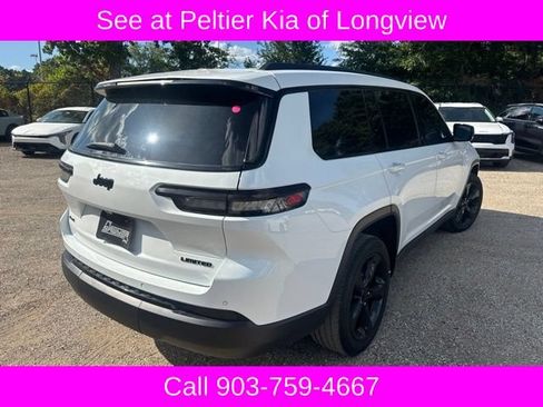 Used 2024 Jeep Grand Cherokee L Limited w/ Black Appearance Package AWD/4WD image 8