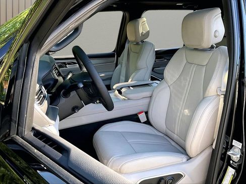 New 2026 Jeep Grand Wagoneer Limited AWD/4WD image 21