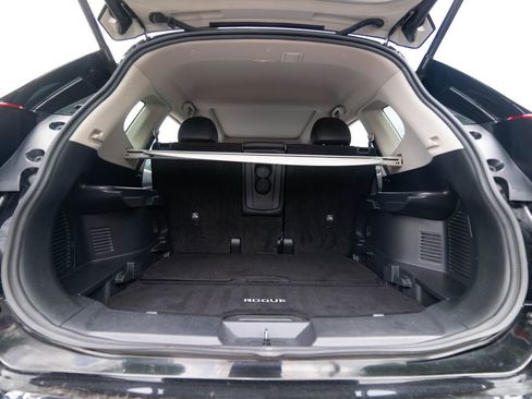 Used 2020 Nissan Rogue SL w/ Premium Package AWD/4WD image 39