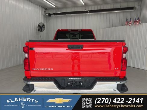 Used 2024 Chevrolet Silverado 3500 LT w/ Convenience Package AWD/4WD image 4