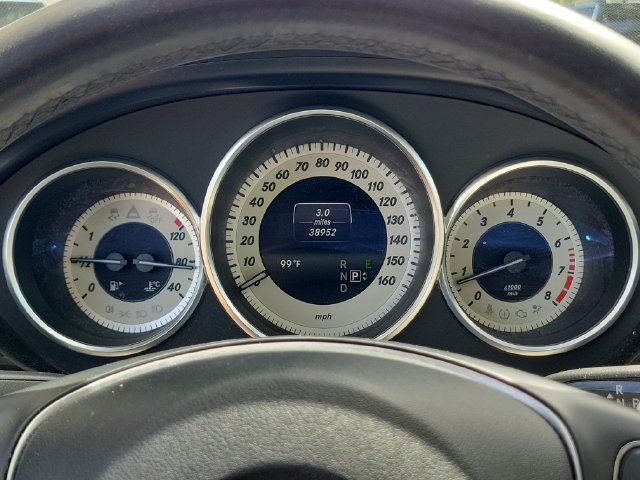 Used 2016 Mercedes-Benz CLS 400 4MATIC w/ Premium 2 Package image 27