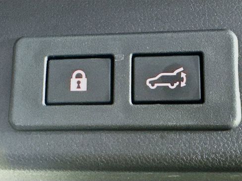 Used 2023 Subaru Ascent Onyx Edition Limited image 32