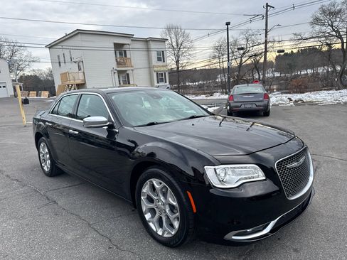 Used 2016 Chrysler 300 C Platinum w/ Safetytec Plus Group image 5