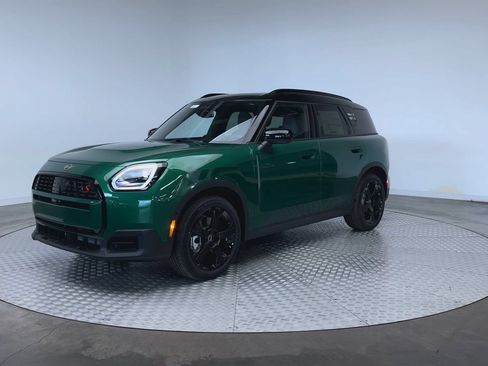 New 2026 MINI Cooper Countryman S w/ Comfort Package Max AWD/4WD image 4