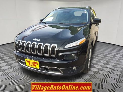 Used 2014 Jeep Cherokee Limited w/ Technology Group image 18