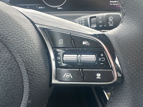 Used 2024 Kia Seltos SX w/ SX Sunroof Package AWD/4WD image 21