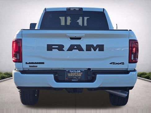 New 2026 RAM 2500 Laramie AWD/4WD image 6