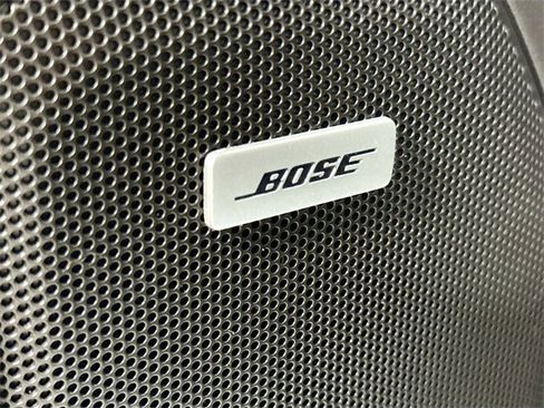 Used 2019 GMC Sierra 1500 SLT w/ SLT Premium Package image 21