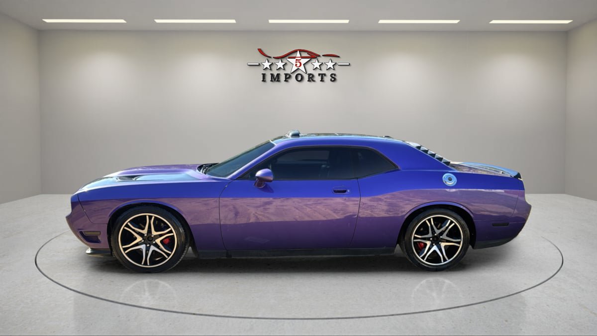 Used 2010 Dodge Challenger SRT8 w/ SRT Option Group II RWD image 2
