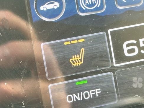 Used 2022 Subaru Outback Limited image 18