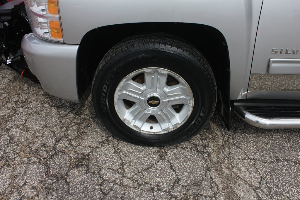 Used 2010 Chevrolet Silverado 1500 LT w/ Power Pack Plus AWD/4WD image 58
