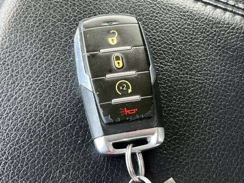 Used 2022 RAM 1500 Laramie image 26