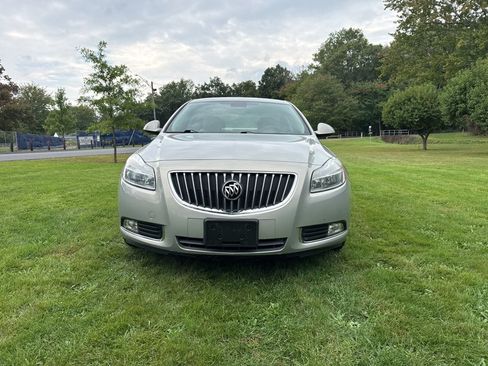 Used 2011 Buick Regal CXL FWD image 9