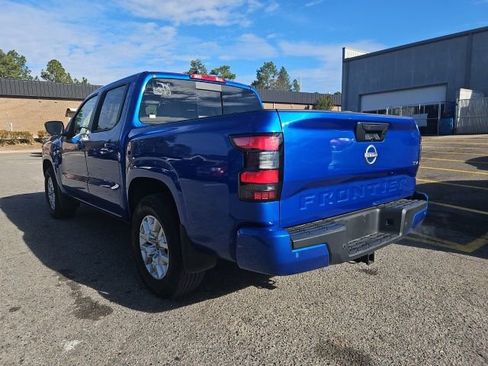 Certified 2024 Nissan Frontier SV w/ SV Convenience Package image 10