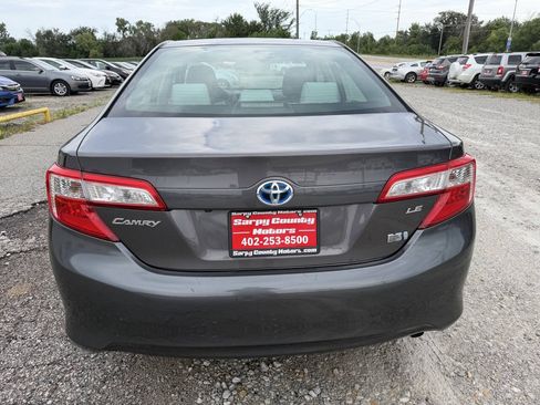 Used 2014 Toyota Camry LE FWD image 4