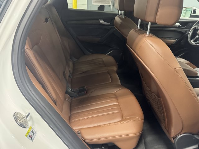Used 2019 Audi Q5 Premium w/ Convenience Package AWD/4WD image 33